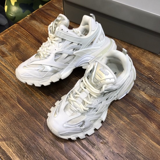  Track.2
