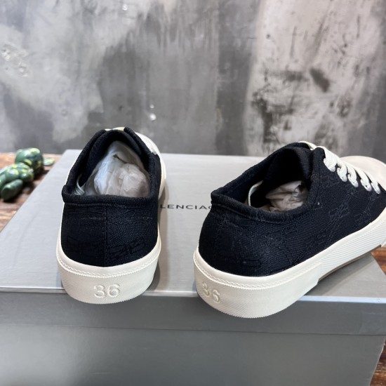 Dirty shoes demna
