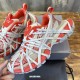 3XL sneaker runner