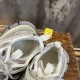 3XL sneaker runner