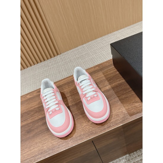 canvas shoes