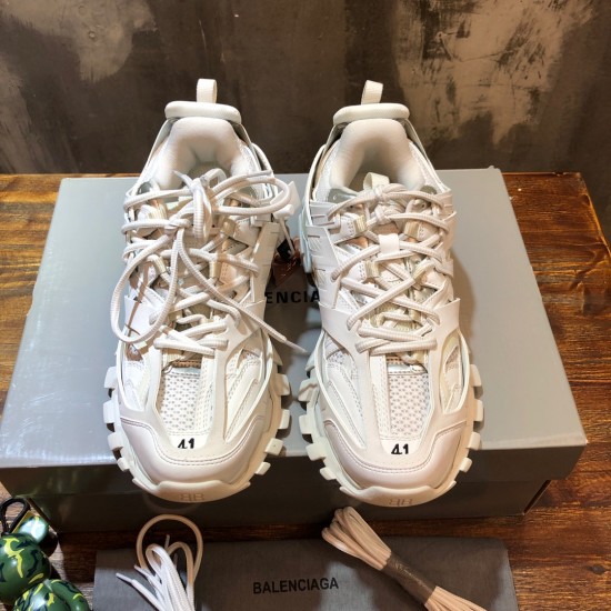 Retro Sport Basalt Shoes 3rd Generation Triple-S 3.0 Retro Sport Basalt Shoes 3rd Generation Triple-S 3.0