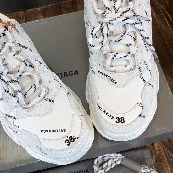 sneakers sneakers