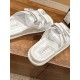 Slippers, beach shoes