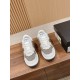 skateboarding shoes