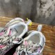 3XL sneaker runner