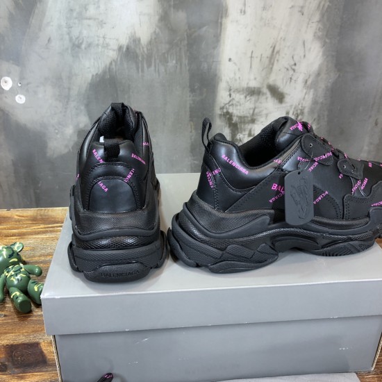sneakers sneakers