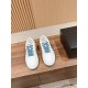 skateboarding shoes