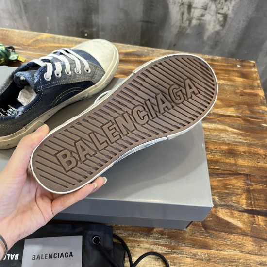 Paris Canvas Shoes