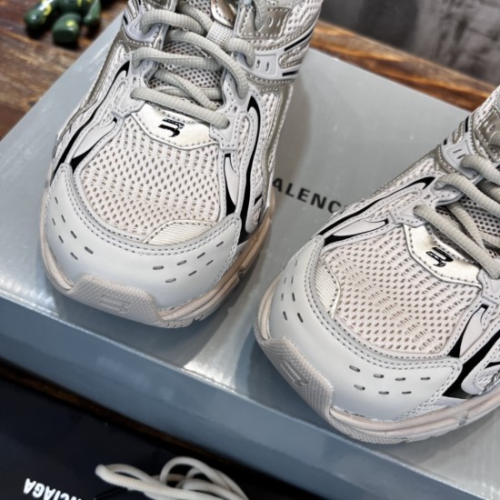 X-Pander 6.0 Retro Spring Shoes