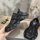 3XL sneaker runner