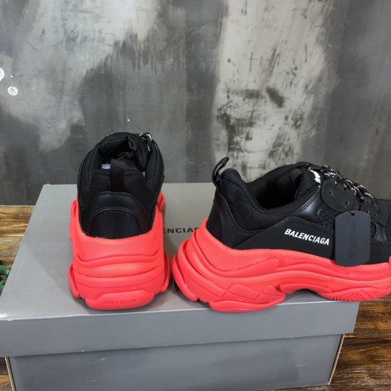 sneakers sneakers