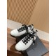 canvas shoes