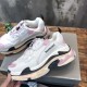 sneakers sneakers