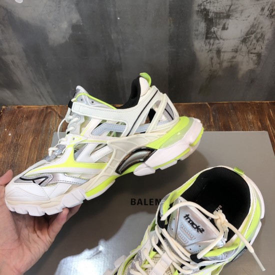  Track.2