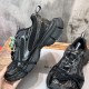 3XL sneaker runner