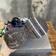 3XL sneaker runner