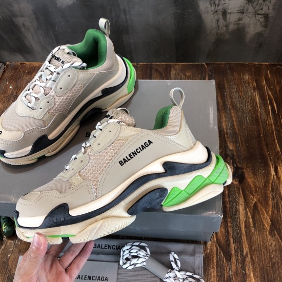sneakers sneakers