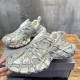 3XL sneaker runner