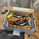 3XL sneaker runner
