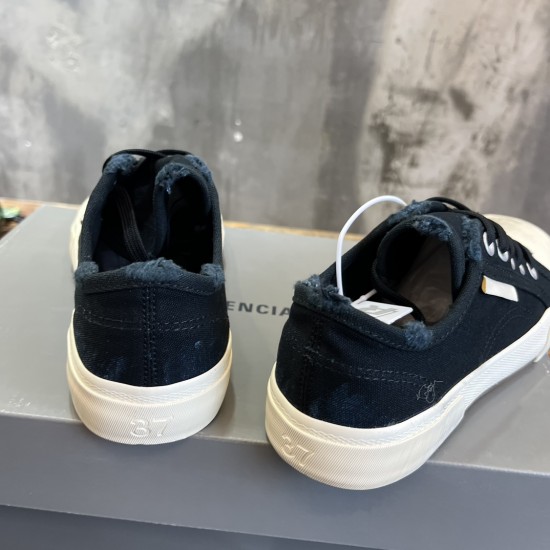 Paris Canvas Shoes