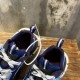 3XL sneaker runner