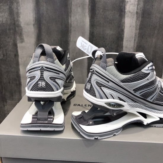 X-Pander 6.0 Retro Spring Shoes