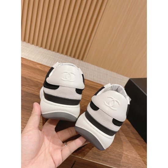 skateboarding shoes