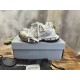 3XL sneaker runner