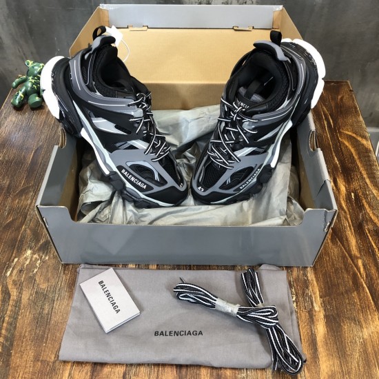 Retro Sport Basalt Shoes 3rd Generation Triple-S 3.0 Retro Sport Basalt Shoes 3rd Generation Triple-S 3.0