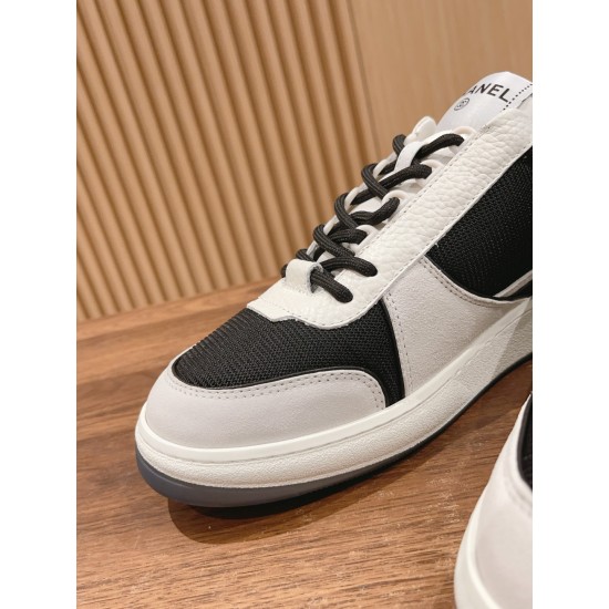 skateboarding shoes
