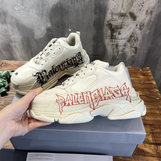 sneakers sneakers