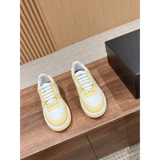 canvas shoes