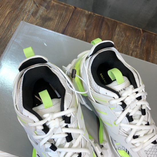 Retro Sport Basalt Shoes 3rd Generation Triple-S 3.0 Retro Sport Basalt Shoes 3rd Generation Triple-S 3.0