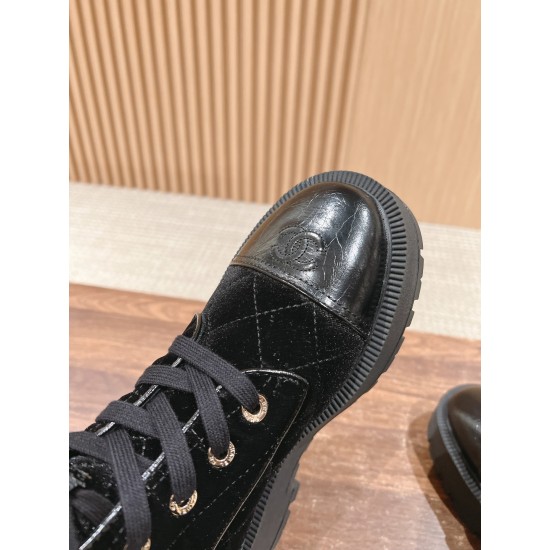 canvas shoes