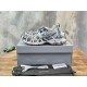 3XL sneaker runner