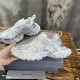 3XL sneaker runner