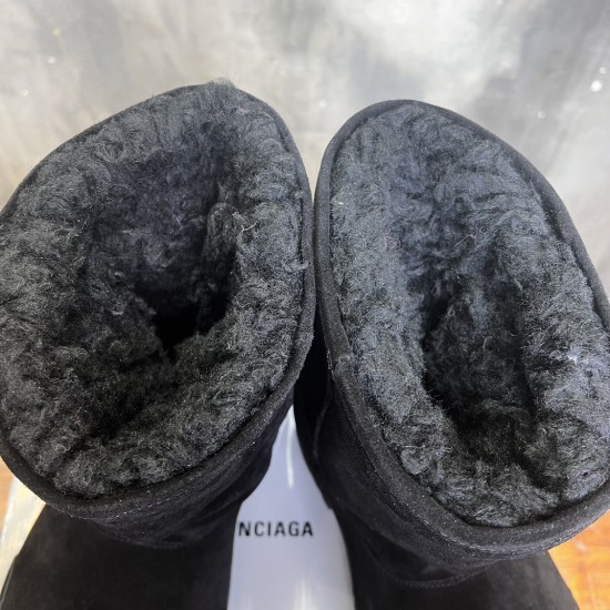 skiwear ski boots