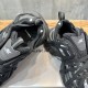 3XL sneaker runner