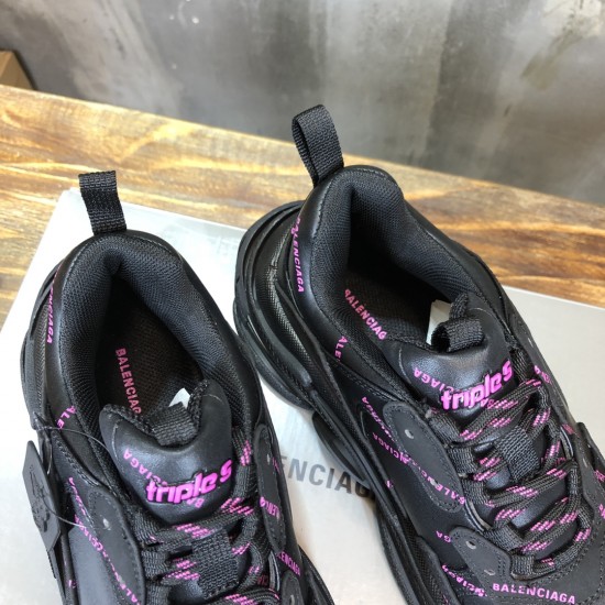 sneakers sneakers