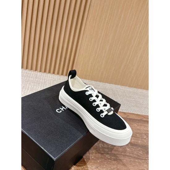 canvas shoes
