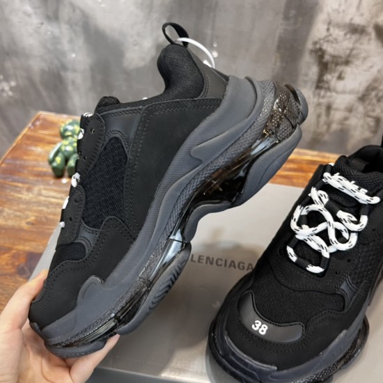 air cushioned shoes