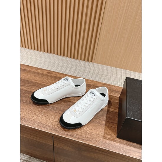 Argyle shoes