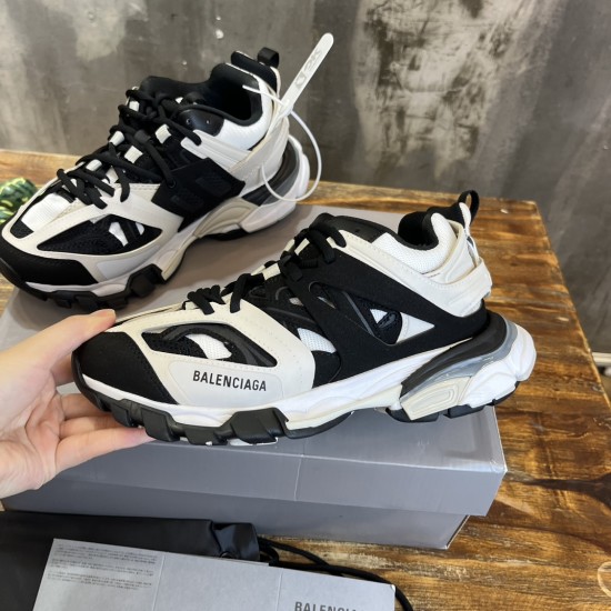 Retro Sport Basalt Shoes 3rd Generation Triple-S 3.0 Retro Sport Basalt Shoes 3rd Generation Triple-S 3.0