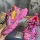 3XL sneaker runner