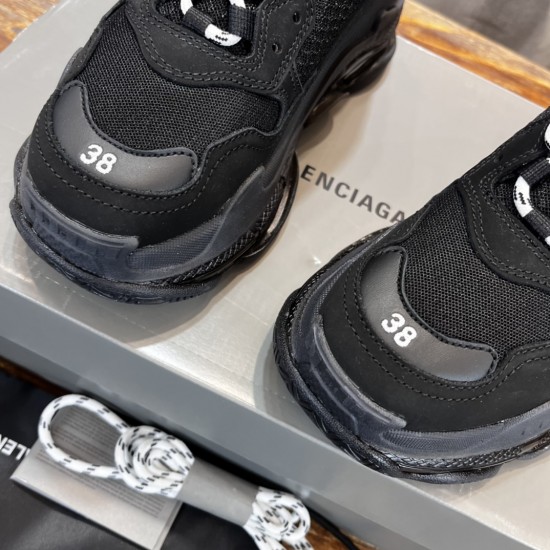 air cushioned shoes