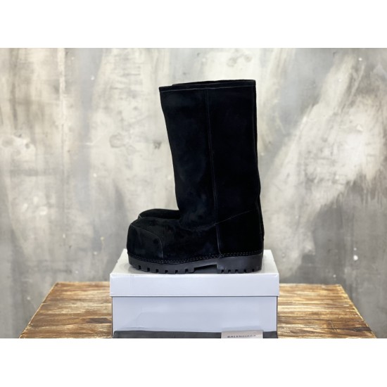 skiwear ski boots