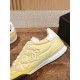 Tennis shoes