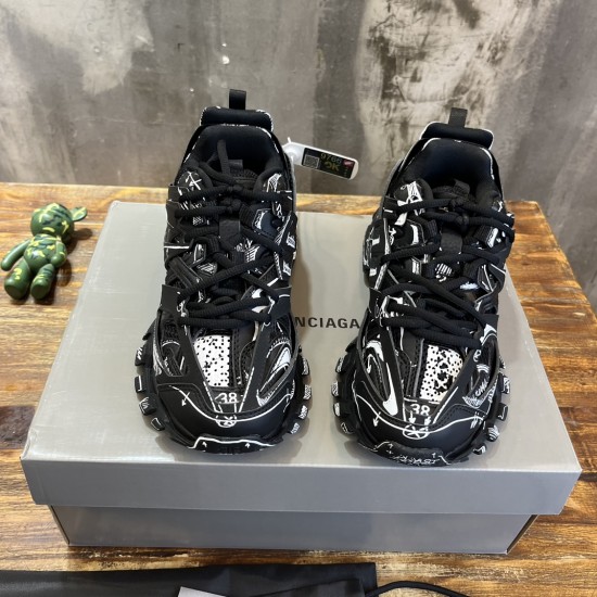 Retro Sport Basalt Shoes 3rd Generation Triple-S 3.0 Retro Sport Basalt Shoes 3rd Generation Triple-S 3.0