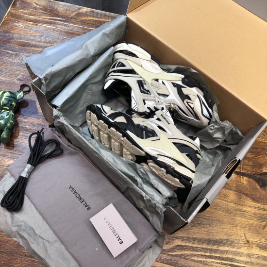  Track.2